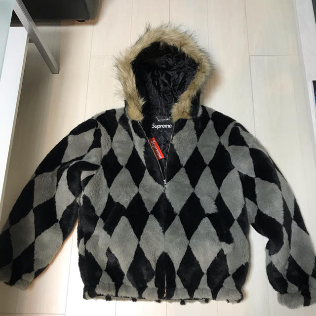 ブルゾンsupreme diamond faux fur jacket