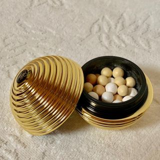 ゲラン(GUERLAIN)の【未使用/新品】ゲラン メテオリット  ビーユ/ゴールド パール(フェイスパウダー)