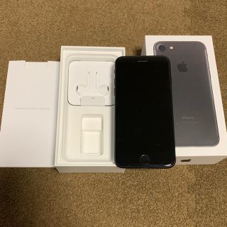 アイフォーン(iPhone)のiPhone7・128G・docomo(スマートフォン本体)