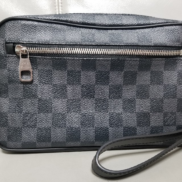 LOUIS VUITTON(ルイヴィトン)のMaramori様専用　ルイヴィトン　セカンドバッグ メンズのバッグ(セカンドバッグ/クラッチバッグ)の商品写真