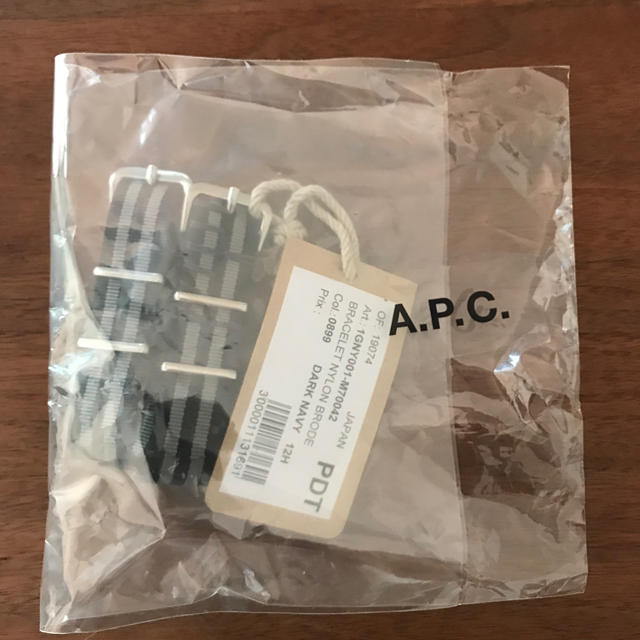 A.P.C 時計 ストラップ バンド ブレスレット NATO