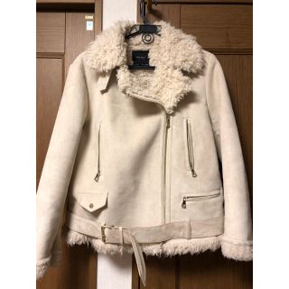 ザラ(ZARA)のzaraモコモコライダース(ライダースジャケット)