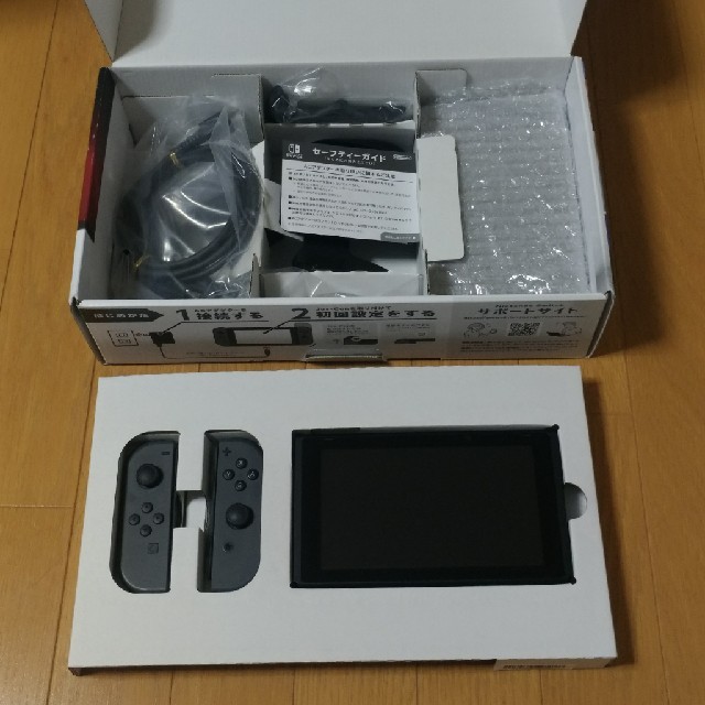 任天堂switch グレー