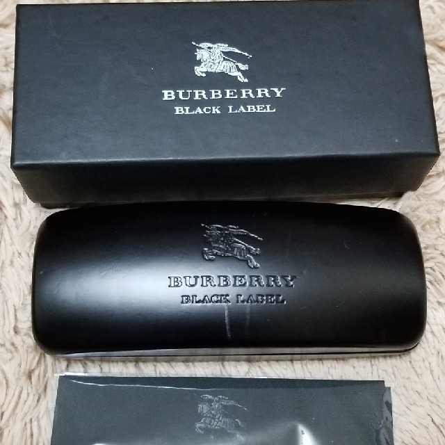 BURBERRY(バーバリー)のバーバリー　めがね レディースのファッション小物(サングラス/メガネ)の商品写真