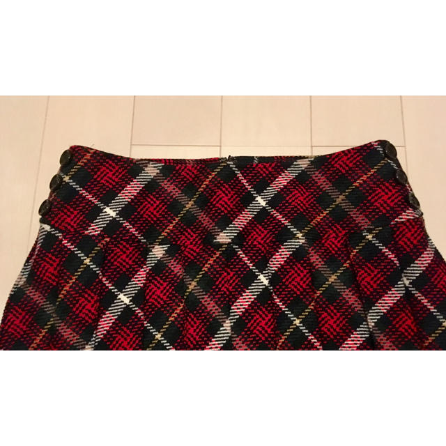 kumikyoku（組曲）(クミキョク)の未使用★チェック スカート レディースのスカート(ひざ丈スカート)の商品写真