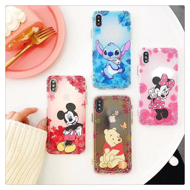 Disney(ディズニー)のディズニーキャラクター iPhoneケース スマホ 携帯ケース スマホ/家電/カメラのスマホアクセサリー(iPhoneケース)の商品写真