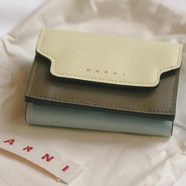 【SALE】marni マルニ ミニ財布 三つ折り財布 | フリマアプリ ラクマ