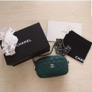 シャネル(CHANEL)のふりふりさま専用国内直営店ブティック購入 CHANEL シャネル チェーンバッグ(ショルダーバッグ)