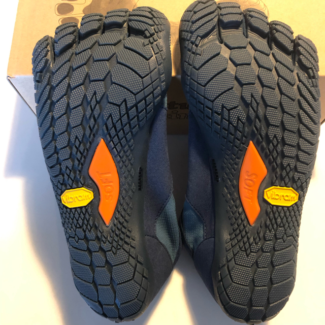 決算特別セール Vibram FiveFingers/M42(27.3cm)にら様専用