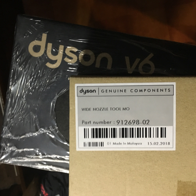 Dyson(ダイソン)のダイソン V6 Slim Extra サイクロン DC62DK フトンツール付 スマホ/家電/カメラの生活家電(掃除機)の商品写真