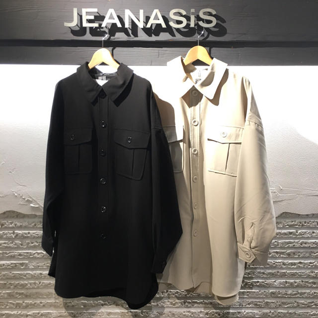 JEANASIS(ジーナシス)の⚠️vivi様専用⚠️【即完売】BIGシャツワンピコート レディースのジャケット/アウター(ミリタリージャケット)の商品写真