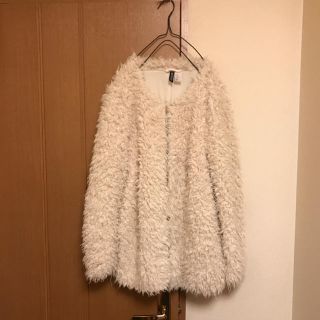 エイチアンドエム(H&M)のH&M もこもこアウター(ロングコート)