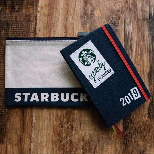 Starbucks Coffee(スターバックスコーヒー)のsonson1015様用スタバ&モレスキン☆2019手帳(タイ)&ポーチ インテリア/住まい/日用品の文房具(カレンダー/スケジュール)の商品写真