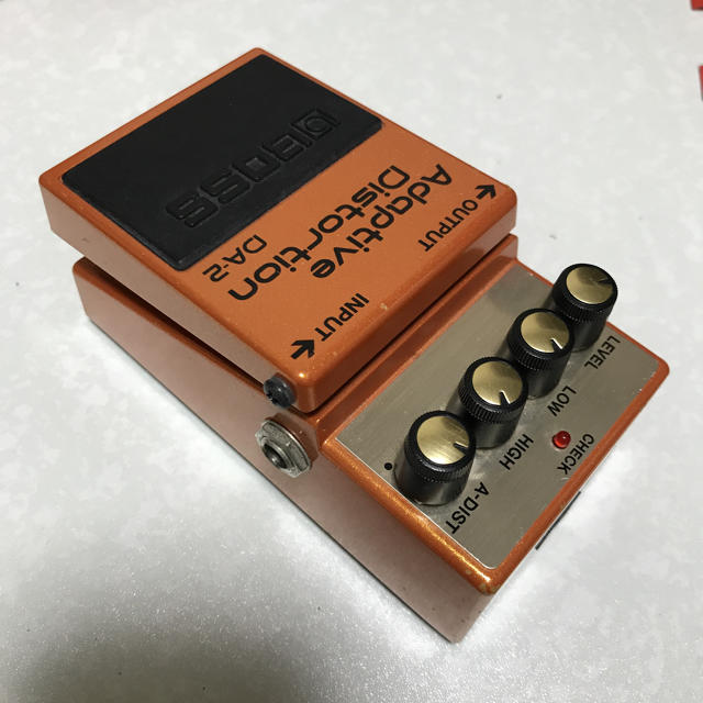 BOSS(ボス)のBOSS DA-2 Adaptive Distortion  楽器のギター(エフェクター)の商品写真