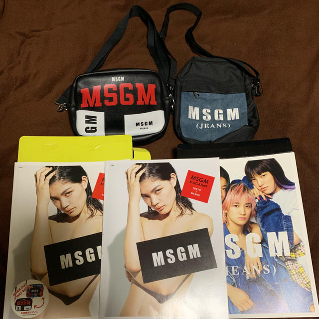 MSGM(エムエスジイエム)のmsgm 付録 2点セット メンズのバッグ(ショルダーバッグ)の商品写真