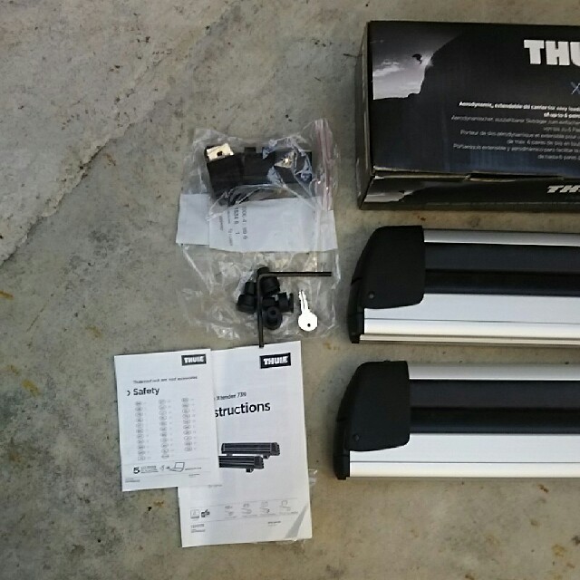 THULE(スーリー)の◆美品 THULE 739 スキースノボキャリア 自動車/バイクの自動車(車外アクセサリ)の商品写真