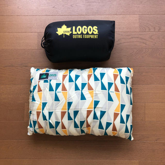 LOGOS(ロゴス)のLOGOS 丸洗いピロー 2個セット スポーツ/アウトドアのアウトドア(寝袋/寝具)の商品写真