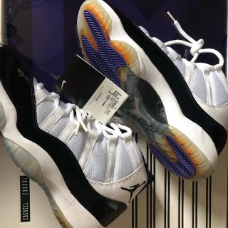 ナイキ(NIKE)の確実国内正規品 NIKE JORDAN 11 concord コンコルド 9.5(スニーカー)