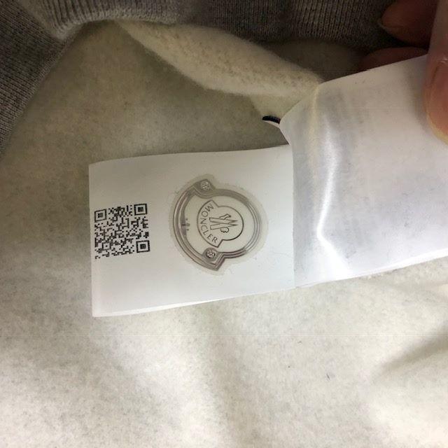 MONCLER(モンクレール)のモンクレール　COTTON HOODIE メンズのトップス(パーカー)の商品写真