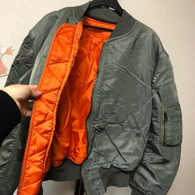 ALPHA INDUSTRIES(アルファインダストリーズ)のメンズ 保存袋付き！！ALPHAINDUSTRIESLING MA-1☆彡. メンズのジャケット/アウター(ブルゾン)の商品写真