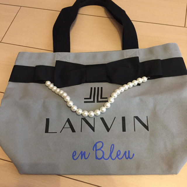LANVIN en Bleu(ランバンオンブルー)のトートバッグ LANVIN en Bleu レディースのバッグ(トートバッグ)の商品写真