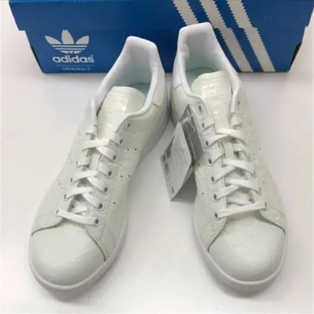 不思議‼️新品未使用 26.5㎝ adidas カラーチェンジ スタンスミス