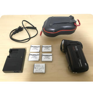 パナソニック(Panasonic)のパナソニック 防水&タフ設計ビデオカメラ 予備バッテリー充電器ケースセット(コンパクトデジタルカメラ)