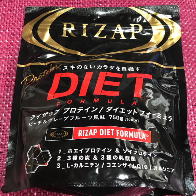 RIZAP（ライザップ）プロテイン ダイエットフォーミュラ 750gの通販 by まさき's shop｜ラクマ