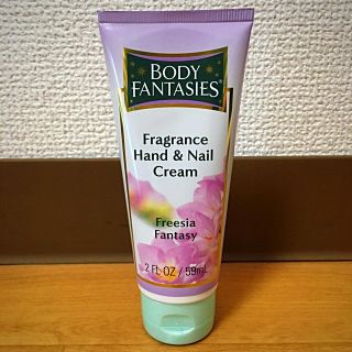 ボディファンタジー(BODY FANTASIES)のBODY FANTASIES のハンド&ネイルクリーム(ハンドクリーム)