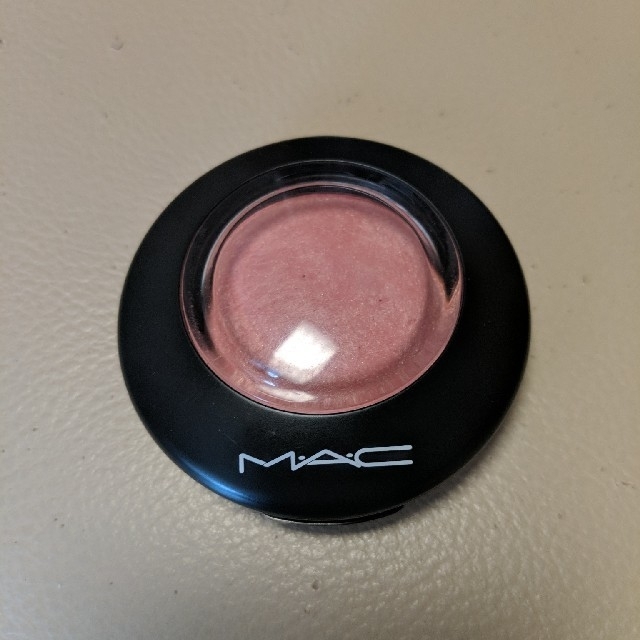 MAC(マック)のMAC ミネラライズブラッシュ　デインティ　チーク コスメ/美容のベースメイク/化粧品(チーク)の商品写真