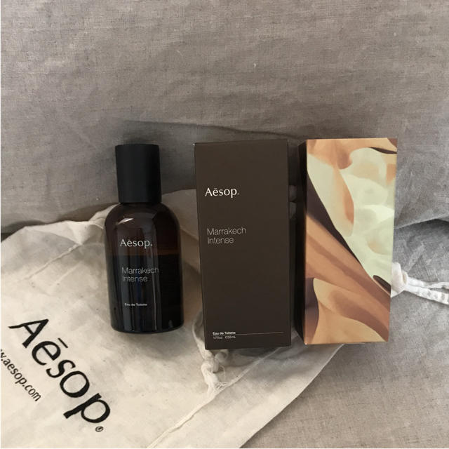 Aesop(イソップ)の【新品未使用】Aēsop / 香水 / 箱+袋付き コスメ/美容の香水(ユニセックス)の商品写真