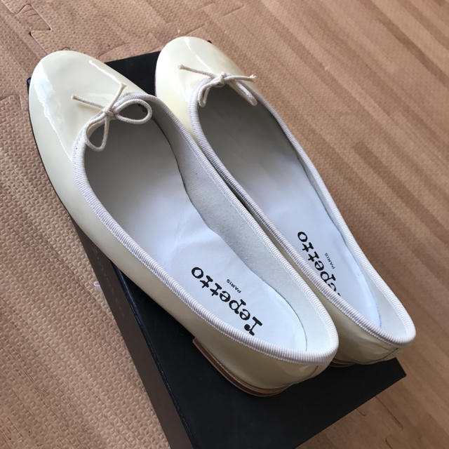 格安販売中 repetto バレエシューズ クリーム色 新品 レペット - バレエシューズ - www.grublab.io