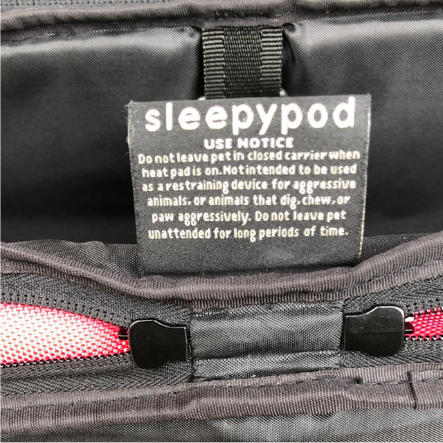 ペット用キャリーバッグsleepy pod atom その他のペット用品(かご/ケージ)の商品写真