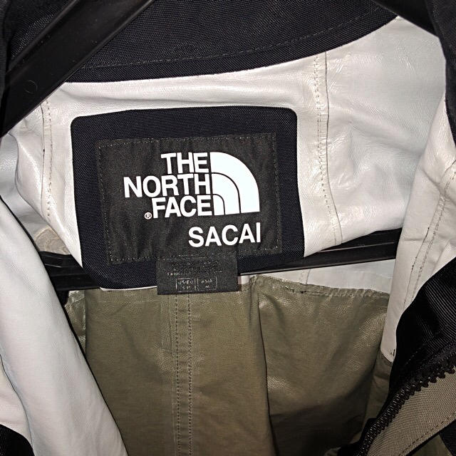 sacai(サカイ)のsacai ✖️ NORTH FACE レディース M ロング レディースのジャケット/アウター(ロングコート)の商品写真