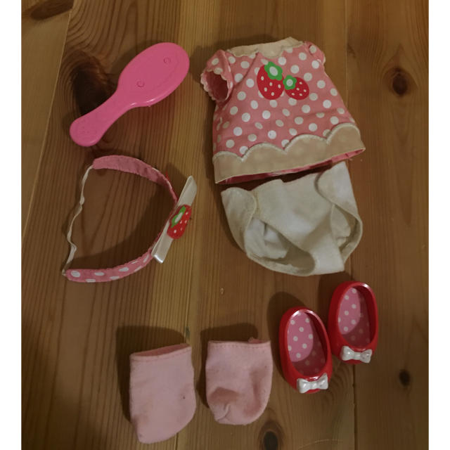 メルちゃんの洋服と小物 キッズ/ベビー/マタニティのおもちゃ(ぬいぐるみ/人形)の商品写真