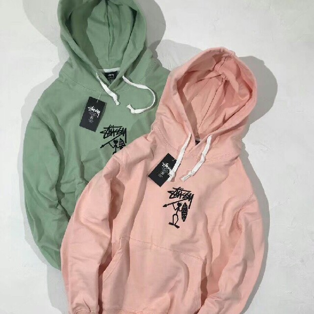 【大人気】STUSSY パーカー