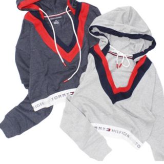 トミーヒルフィガー(TOMMY HILFIGER)のトミーヒルフィガー(パーカー)