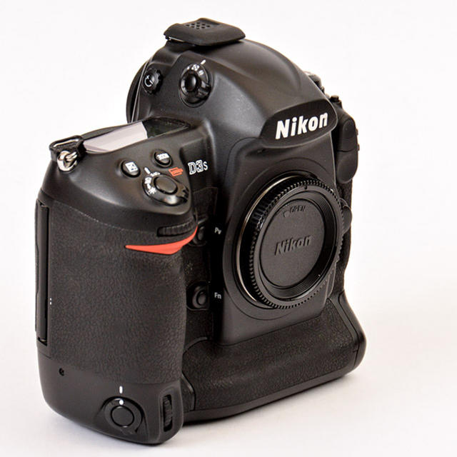 Nikon - ニコンD3S美品 付属品全て有 フラッグシップ機 FX Nikon 最上位モデル