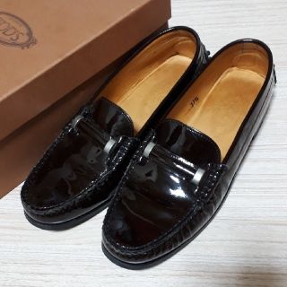 トッズ(TOD'S)のTOD,S🌿訳あり(ローファー/革靴)