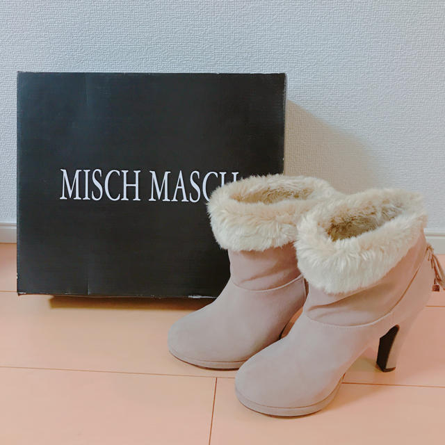 MISCH MASCH(ミッシュマッシュ)のMISCH MASCH・・ファー付きショートブーツ レディースの靴/シューズ(ブーツ)の商品写真