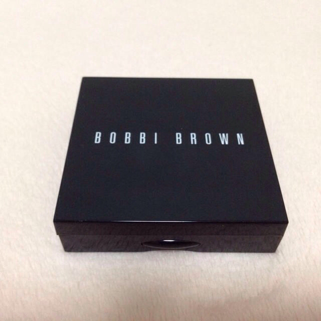 BOBBI BROWN(ボビイブラウン)のBOBBI BROWNチーク コスメ/美容のベースメイク/化粧品(その他)の商品写真