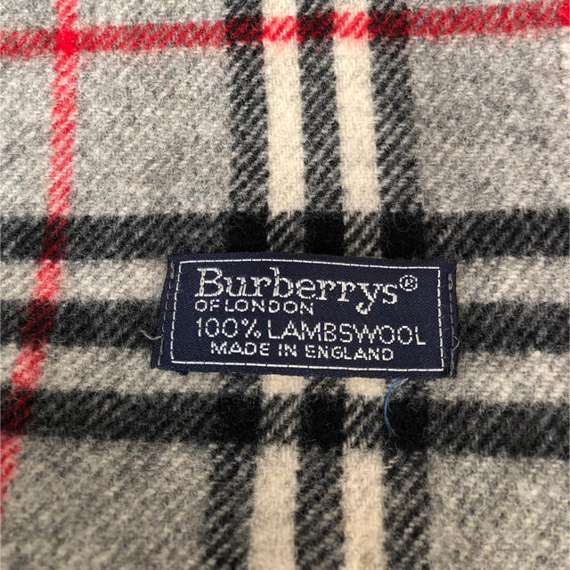 BURBERRY(バーバリー)のバーバリー☆定番柄マフラー★グレー色 メンズのファッション小物(マフラー)の商品写真