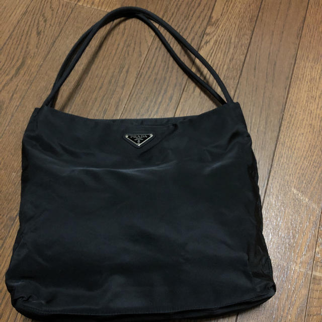 PRADAバック 美品 - ショルダーバッグ
