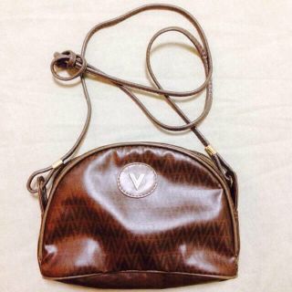 ヴァレンティノ(VALENTINO)の早い者勝ち♥️ヴァレンティノのポシェット(ショルダーバッグ)