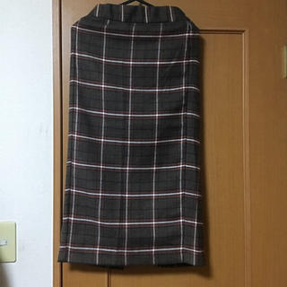 ジーユー(GU)のチェックタイトスカート(ひざ丈スカート)