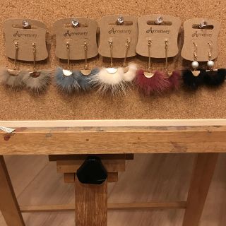 ピアス(ピアス)