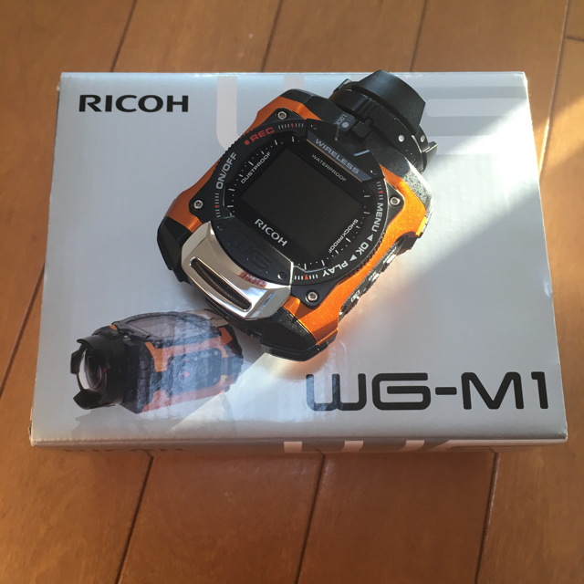 【新品】RICOH 防水アクションカメラ WG-M1 オレンジのサムネイル