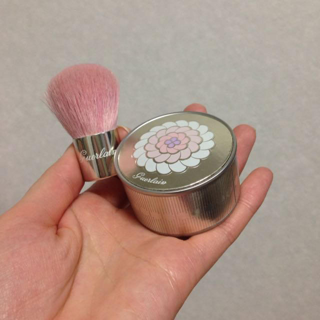 GUERLAIN(ゲラン)のゲラン人気のフェイスパウダー コスメ/美容のベースメイク/化粧品(その他)の商品写真