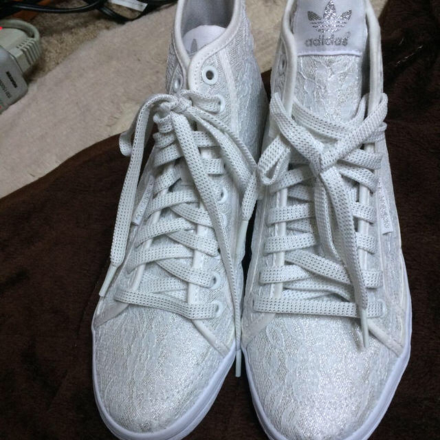 adidas - アディダスオリジナルス レーススニーカーの通販 by moca's