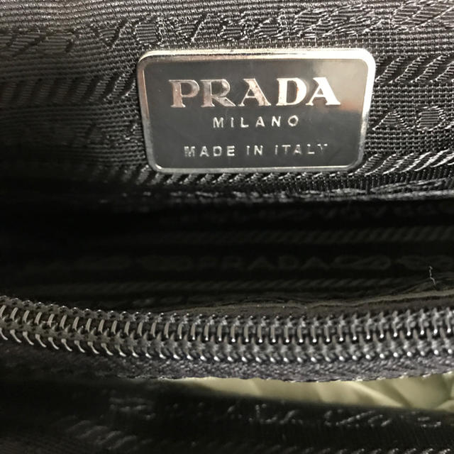 PRADA(プラダ)のPRADA B4681 ロゴプレート トートバッグ ショルダーバッグ ナイロン レディースのバッグ(トートバッグ)の商品写真